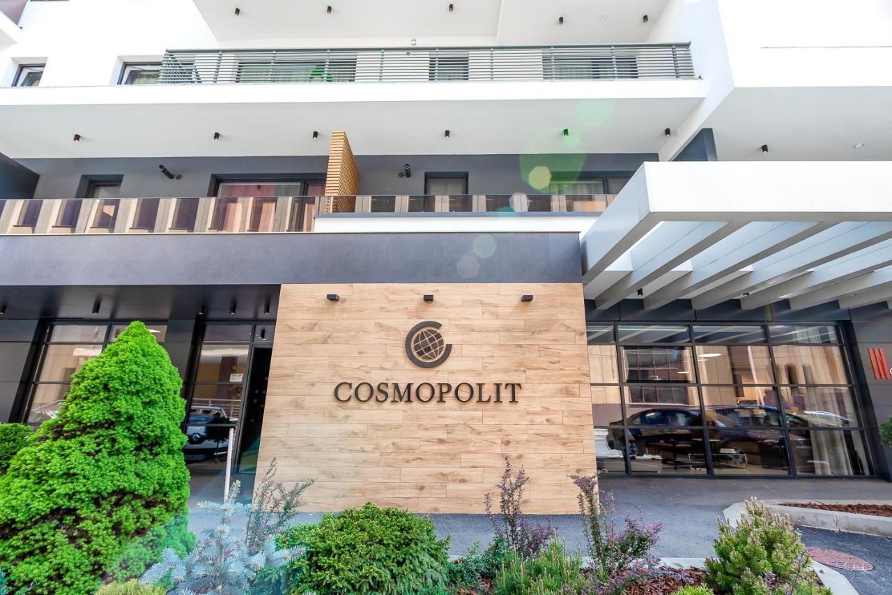 Cosmopolit Booking Braşov Dış mekan fotoğraf