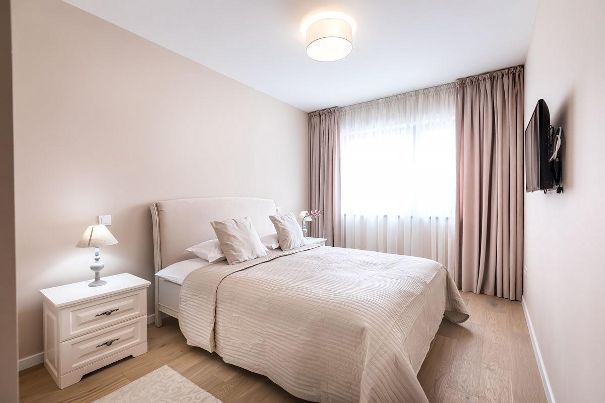 Cosmopolit Booking Braşov Dış mekan fotoğraf