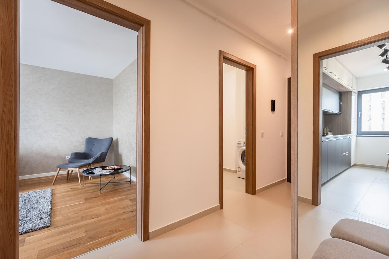 Cosmopolit Booking Braşov Dış mekan fotoğraf